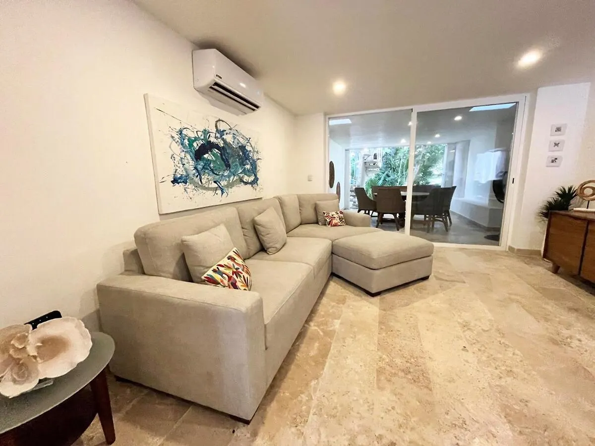 Beachside Tranquility Condo Cozumel Apartment